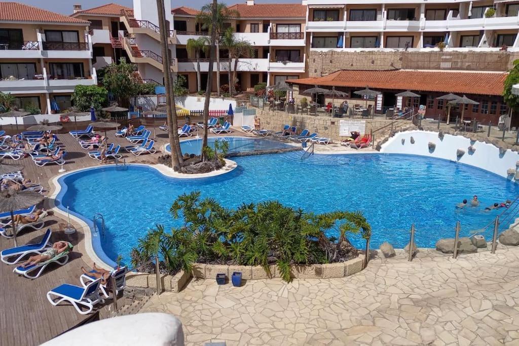 Maximar Apartment 8 Bed Places, Heated Swimmingpool Арона Екстериор снимка