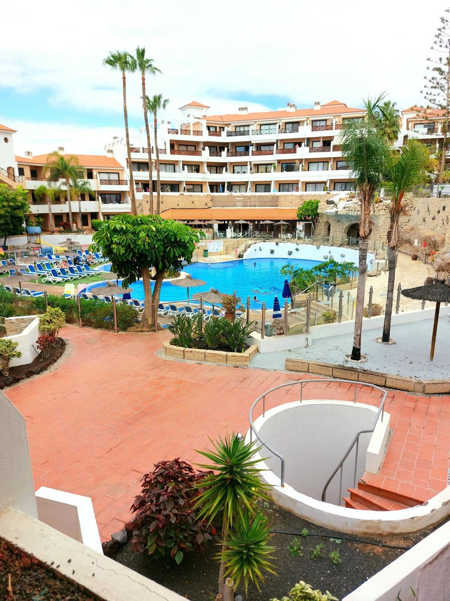 Maximar Apartment 8 Bed Places, Heated Swimmingpool Арона Екстериор снимка